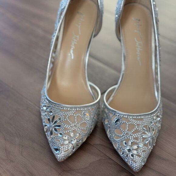Betsey Johnson Ethan Pump with Crystals - Picture 1 of 7